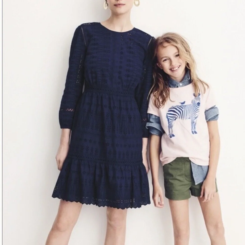 J. Crew Eyelet Lace Flutter Hem Dress Size‎ 2 Navy Blue Preppy A Line